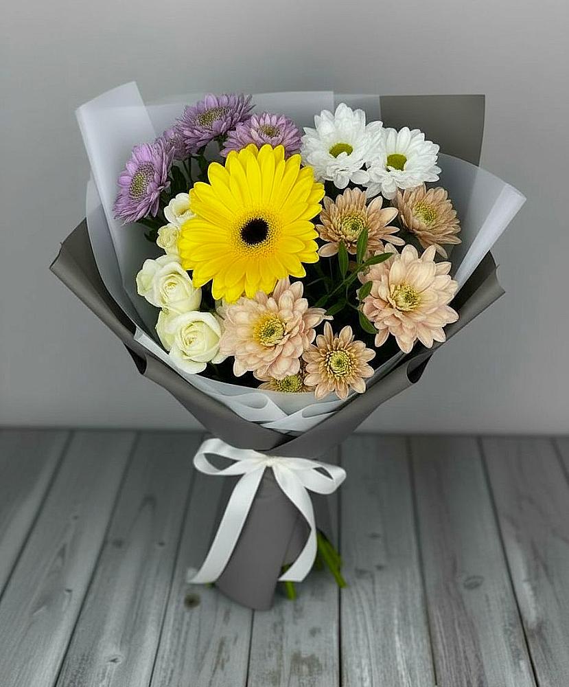 Букет цветов из: Розы, Герберы и Хризантемы в Апанасенковском