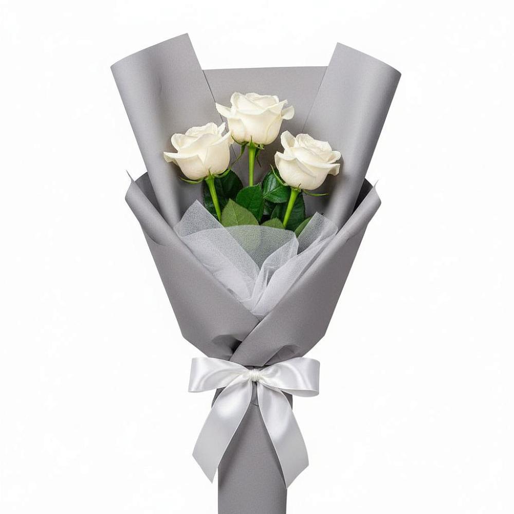 Букет 3 белые розы в Апанасенковском