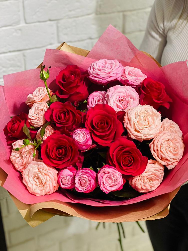 Букет цветов из: Розы в Апанасенковском