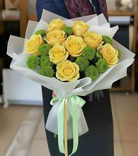 Букет цветов из:  Хризантемы и Розы в Апанасенковском