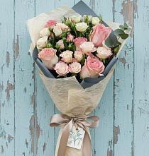 Букет цветов из:  Розы #REPLACE_PRED# Апанасенковском