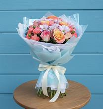 Букет цветов из:  Хризантемы и Розы в Апанасенковском
