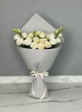 Букет цветов из:  Розы и Лизиантусы в Апанасенковском